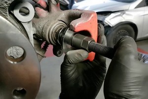 naprawa i wymiana zacisku Wroclaw Polska