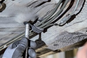 wymiana przewodow hamulcowych Wroclaw Polska