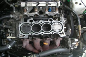 wymiana uszczelki glowicy cylindrow Wroclaw Polska