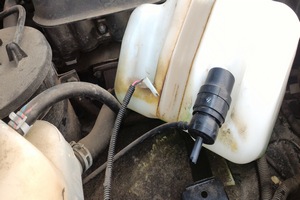 wymiana pompy spryskiwacza Wroclaw Polska